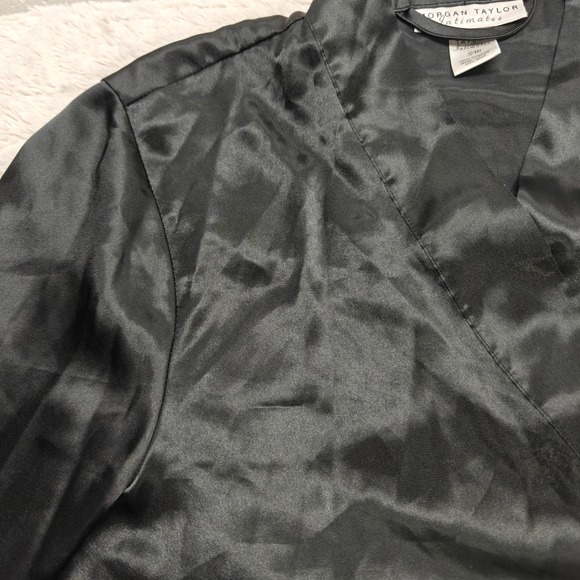 VTG 90s Black Satin Robe Morgan Taylor Intimates Luxury Sexy Goth Pockets Womens - Picture 6 of 11